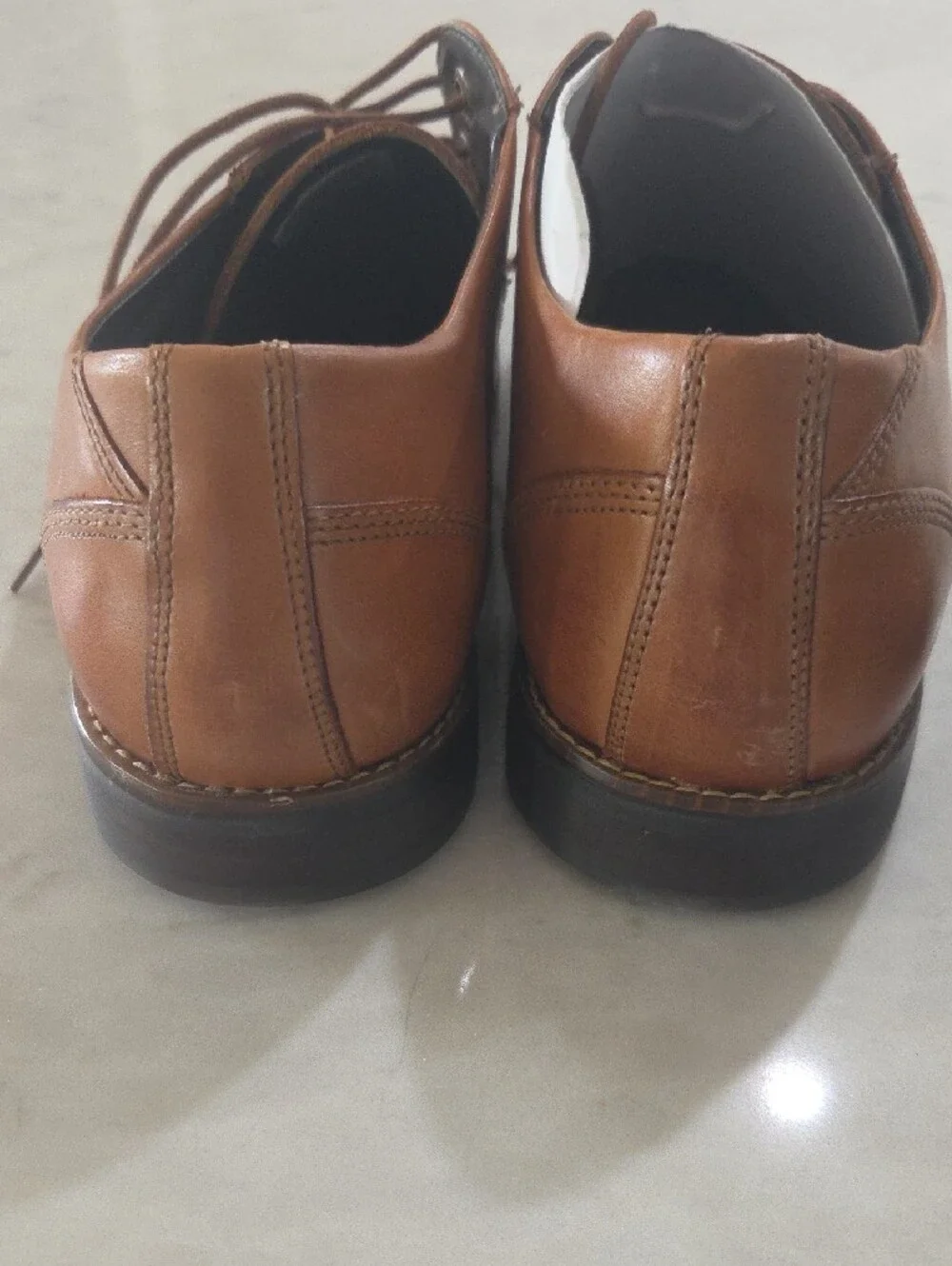 Rockport Men's Tan Leather Chukka Boots